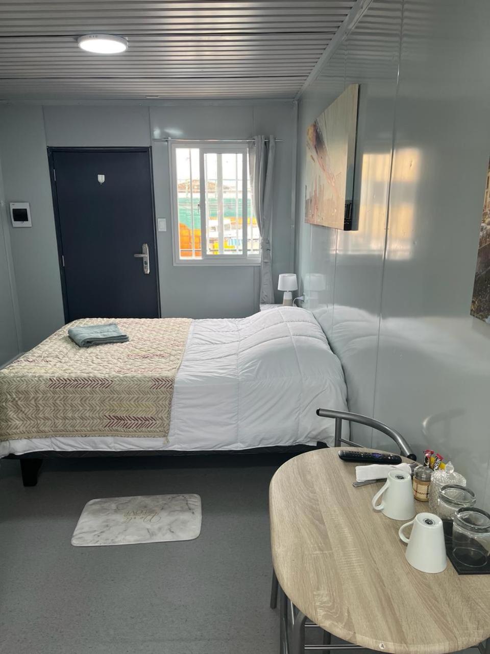 Residencial Oasis Container Apartment Каламa Екстериор снимка